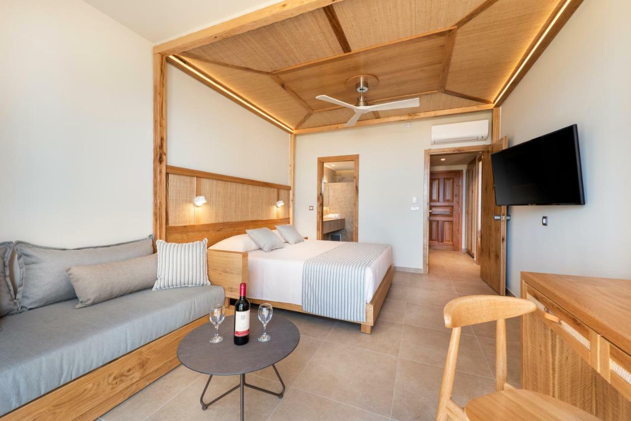 ฮอไรซอน บีช รีสอร์ต Hotel มัสติคารี ภายนอก รูปภาพ